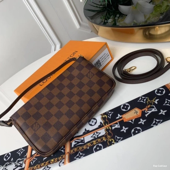 Repladies Louis Vuitton POCHETTE ACCESSOIRES 0807
